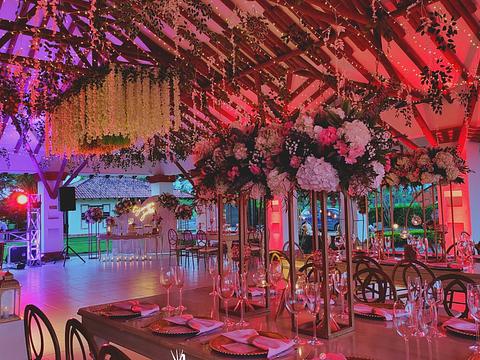Matrimonios y Otros Servicios